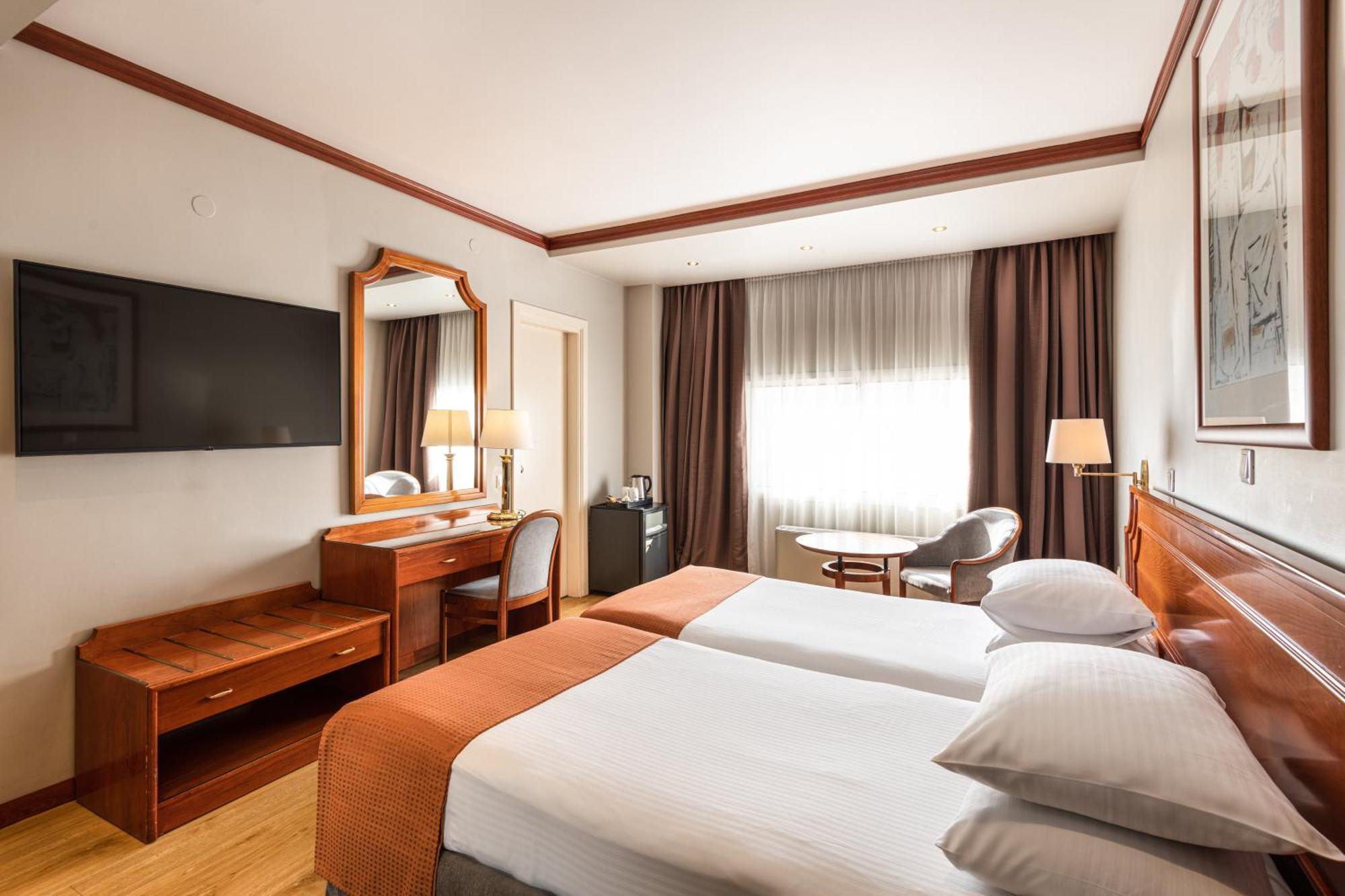 Отель By Ihg 5*