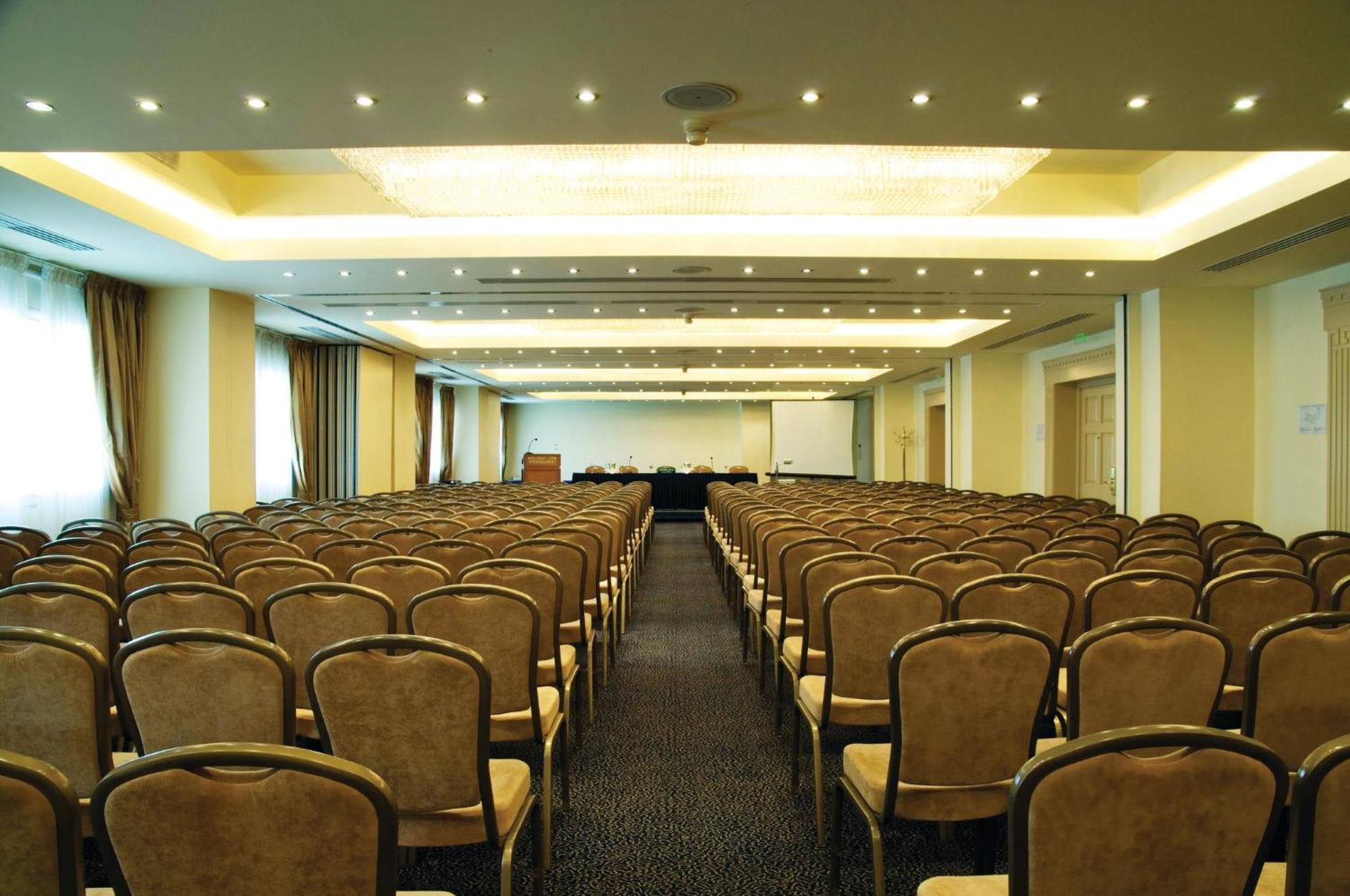 By Ihg Отель 5*